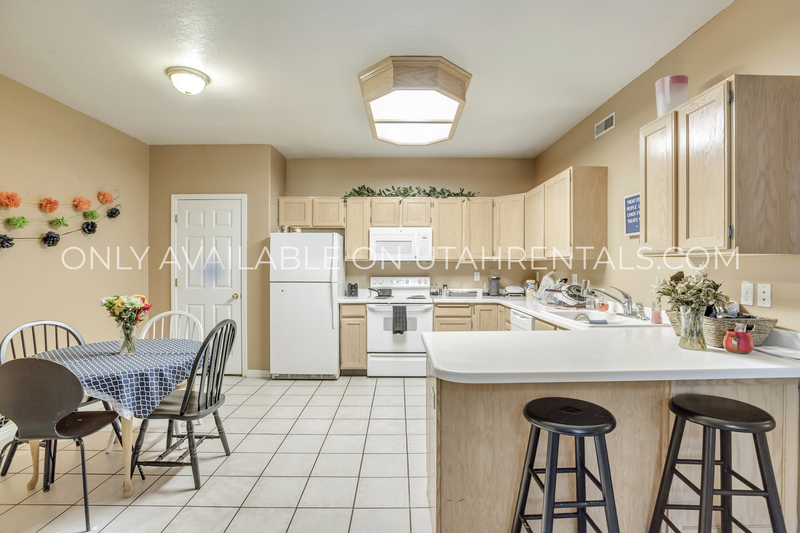 Provo House: 455 Belmont Pl