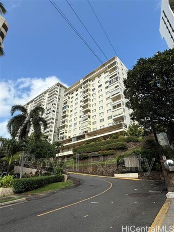 Honolulu Condo: 1001 Wilder Avenue