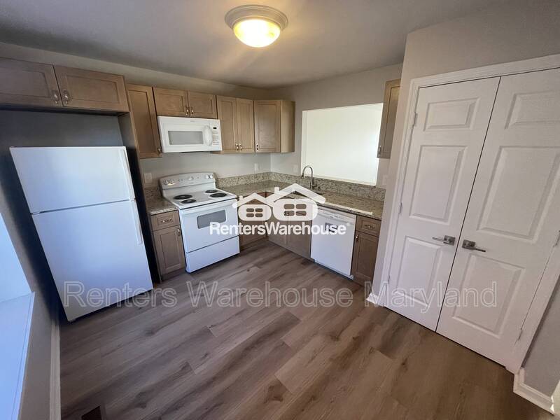 Abingdon House: 3318 Cheverly ct