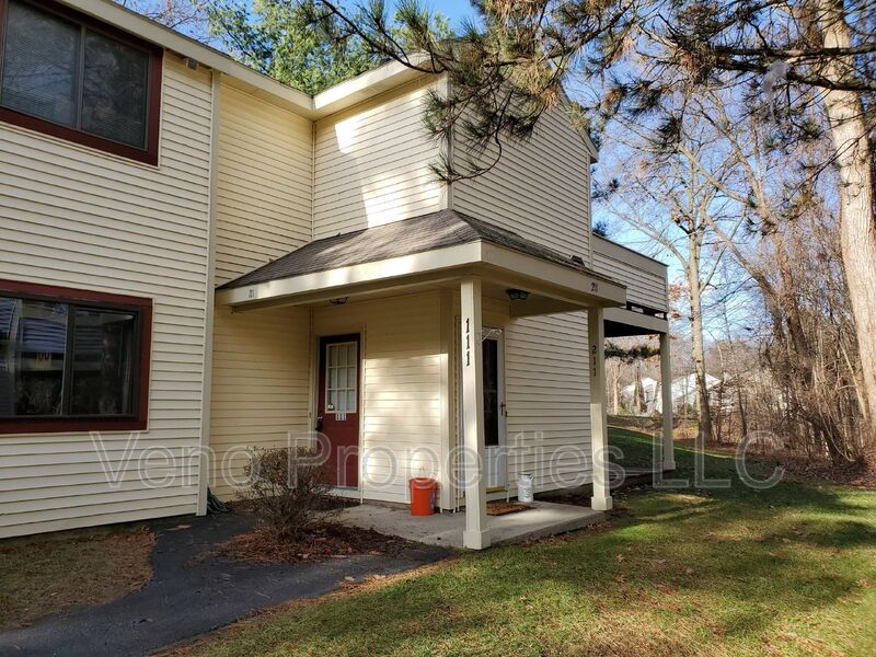 Clifton Park House: 111 Yorktown Dr.