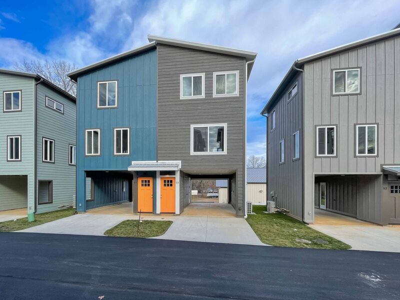 Arden House: 55 W. Cascade Street