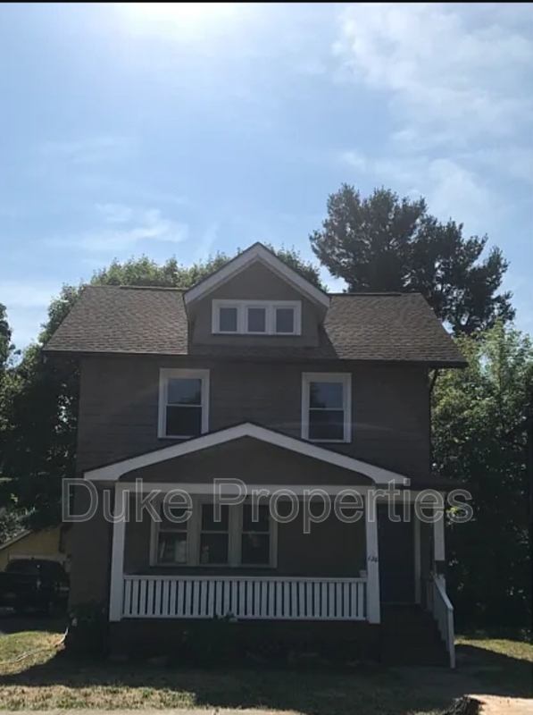 Rochester House: 126 Jersey St