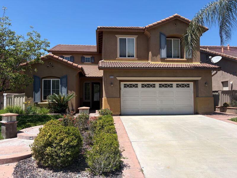 Temecula House: 46263 Drymen Avenue
