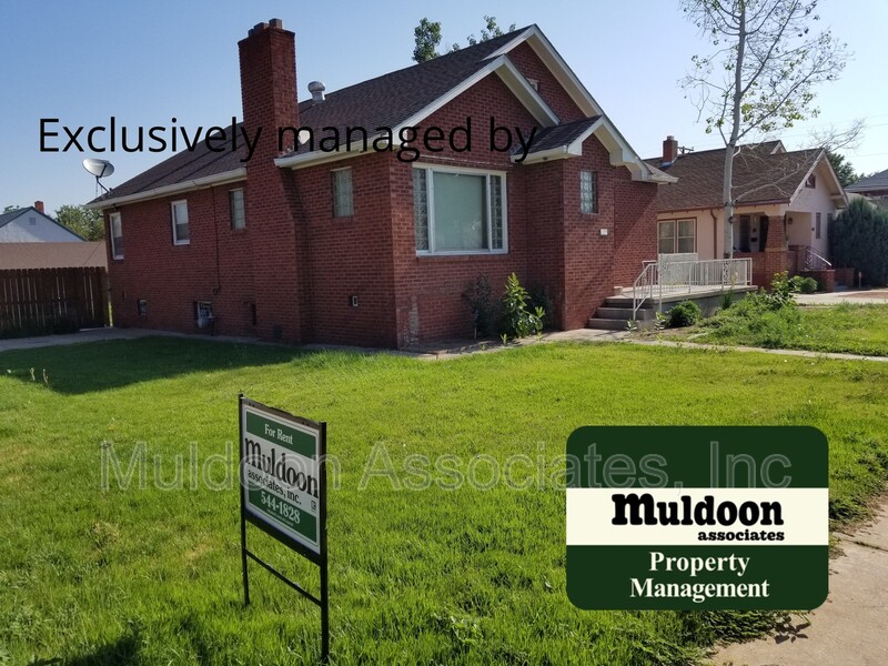 Pueblo House: 617 Minnequa Ave