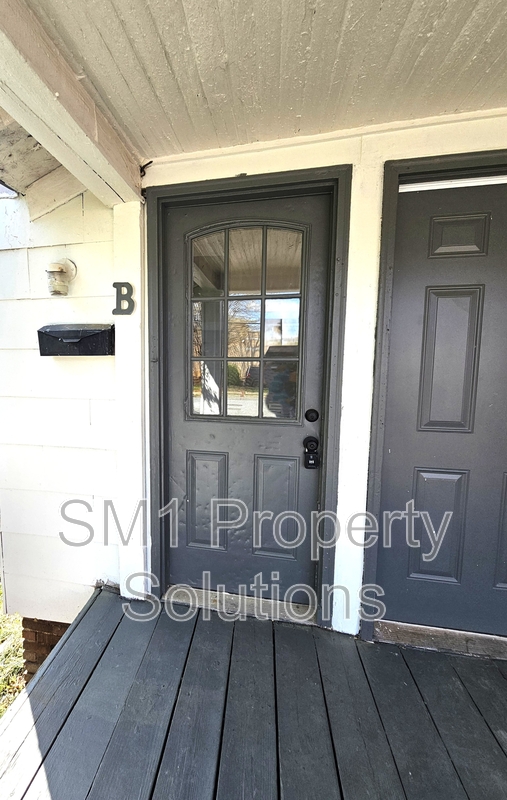 Greensboro Condo: 702 Silver Avenue - B