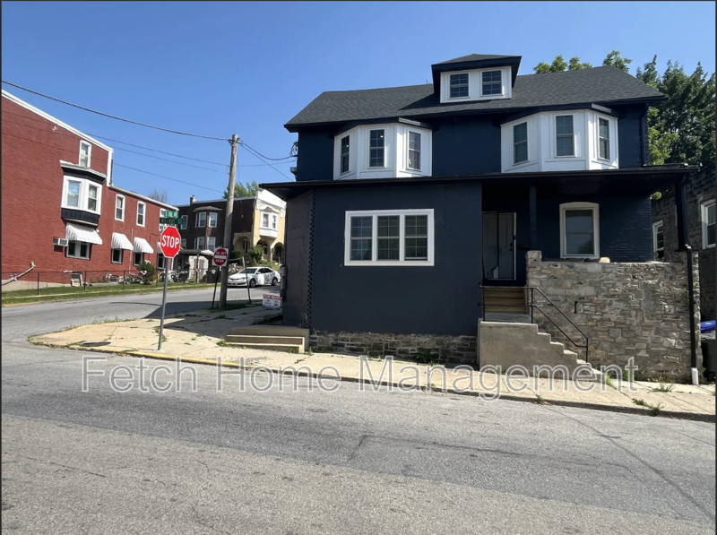Coatesville House: 218 Walnut Street
