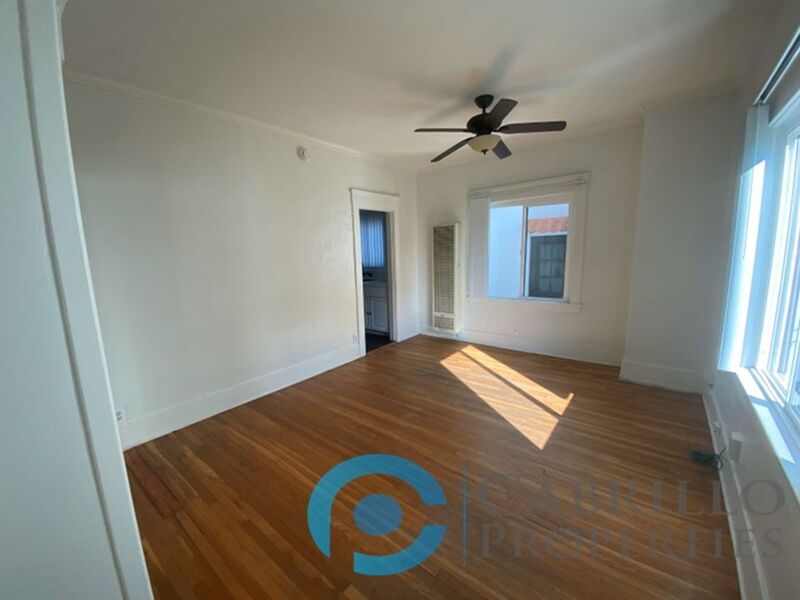 San Diego House: 2241 4th Avenue