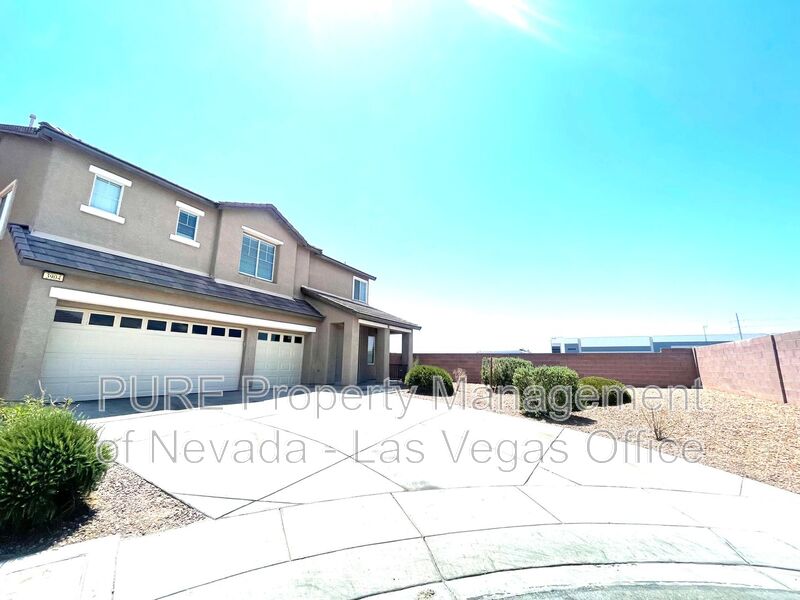 North Las Vegas House: 3904 Ropers Ranch Street