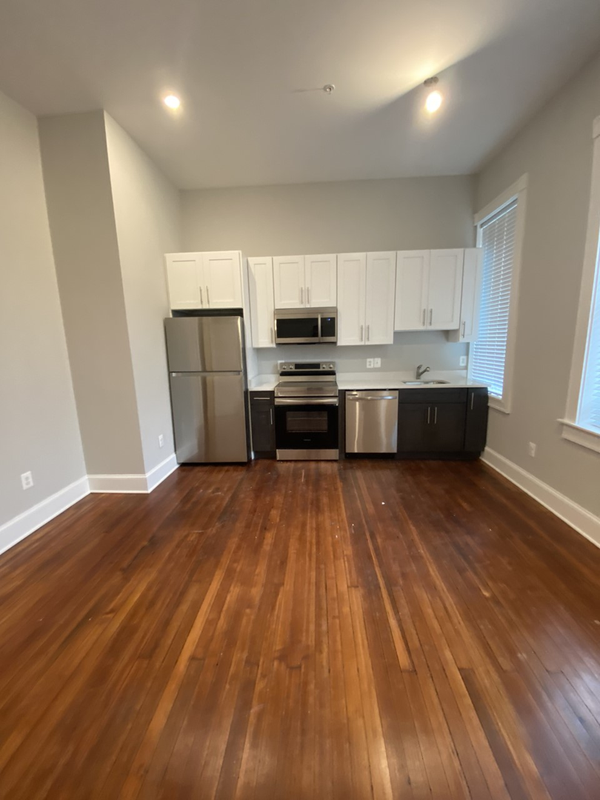 Baltimore Condo: 911 S Ellwood Ave