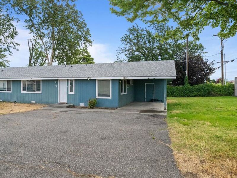 Kennewick Condo: 4109 W Kennewick Ave