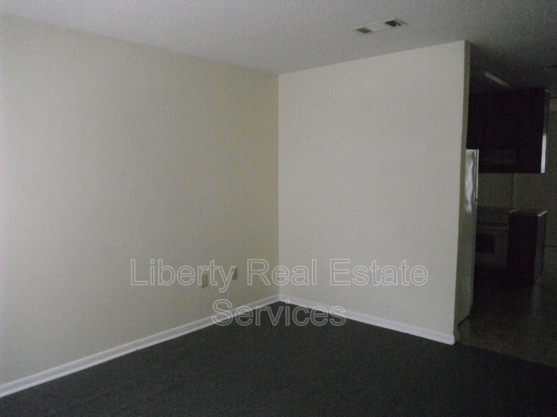 Request a Viewing for 134 Pointe South Dr, Apt D Tenant Turner