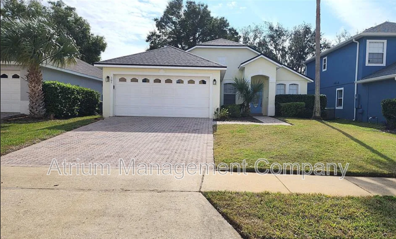 Debary House: 105 Fern Springs St