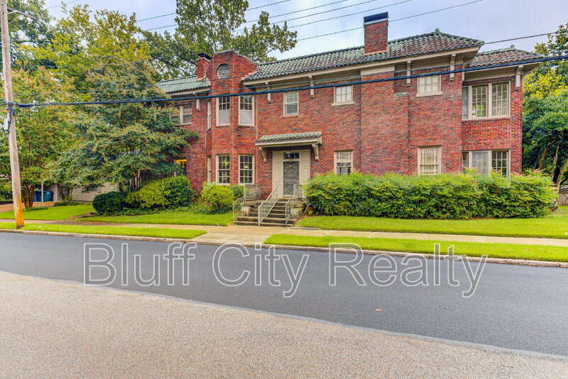Memphis Condo: 654 Anderson Street