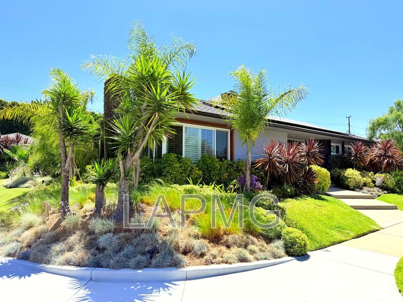 Los Angeles House: 5500 Shenandoah Avenue