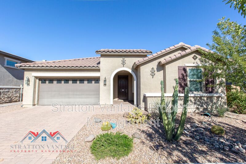Queen Creek House: 22486 E Russet Road