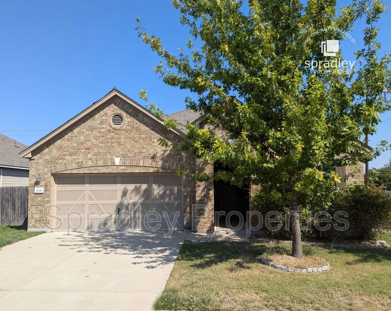 Temple House: 9118 Lonesome Oak Dr