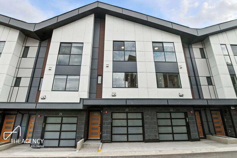 West Kelowna Townhome: 1980 Upper Sundance Dr