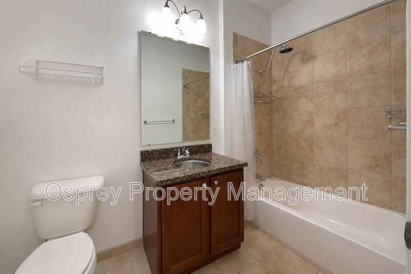 Modern 1-Bedroom Condo with Private Balcony! - Photo 11