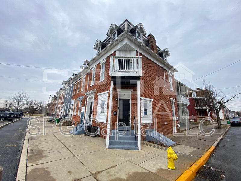 York Condo: 201 N Broad St, York - #2