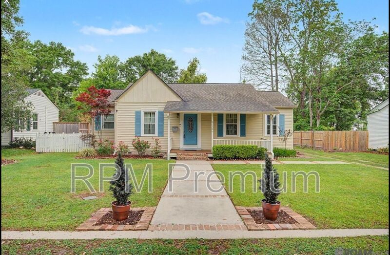 Baton Rouge House: 2179 Hollydale Ave.