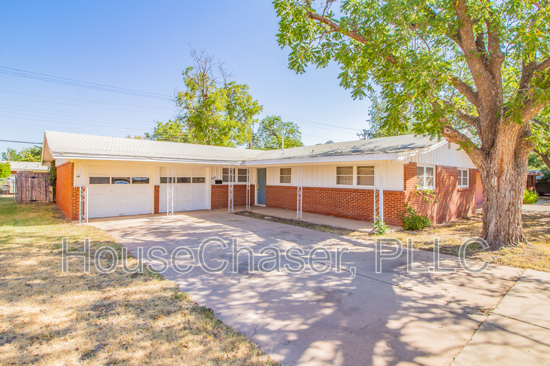 Lubbock House: 4930 17th St
