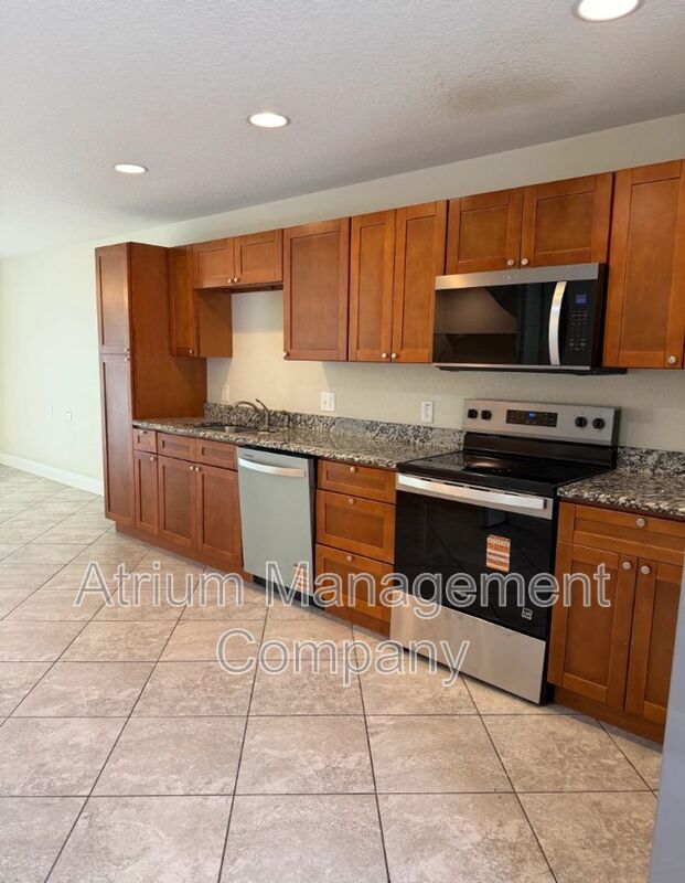 Belleview House: 5150 S.E. 103rd Lane