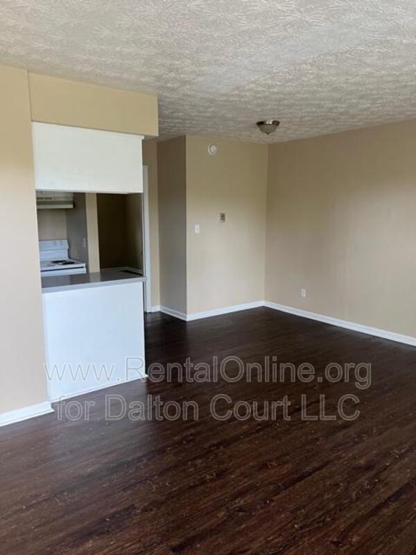 Lexington Condo: 1972 Cambridge Drive