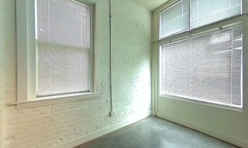 Richmond Condo: 301 Goshen Street