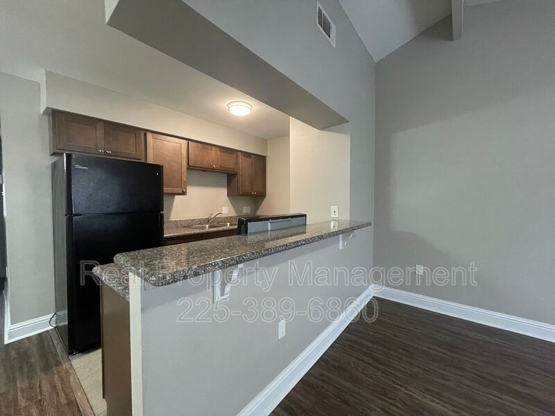 Baton Rouge Condo: 5500 Dianna Dr.