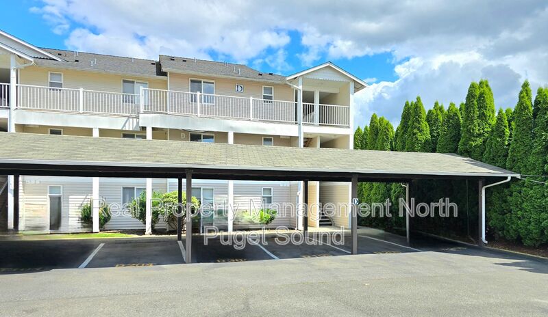 Marysville Condo: 11811 State Ave
