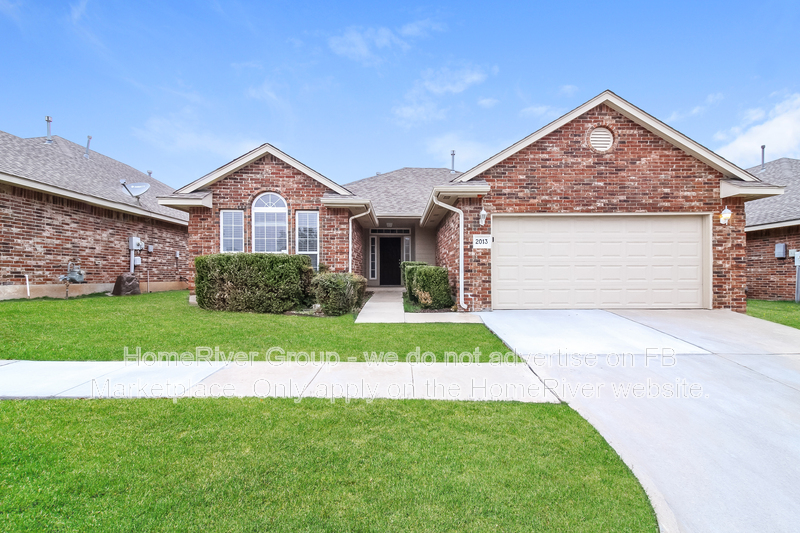 Edmond House: 2013 NW 176th Ter