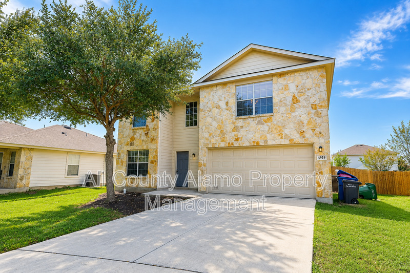 Main Rental Photo 2