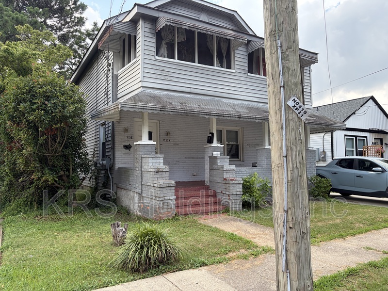 Norfolk House: 1025 Baltimore St