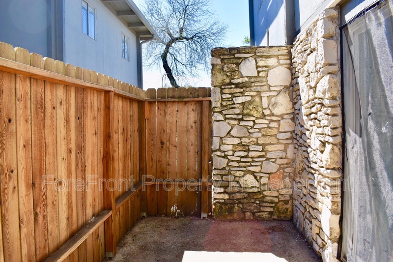 731-743 Byrnes Dr 739 Byrnes Dr #10 San Antonio TX 78209-4923 - Photo 34