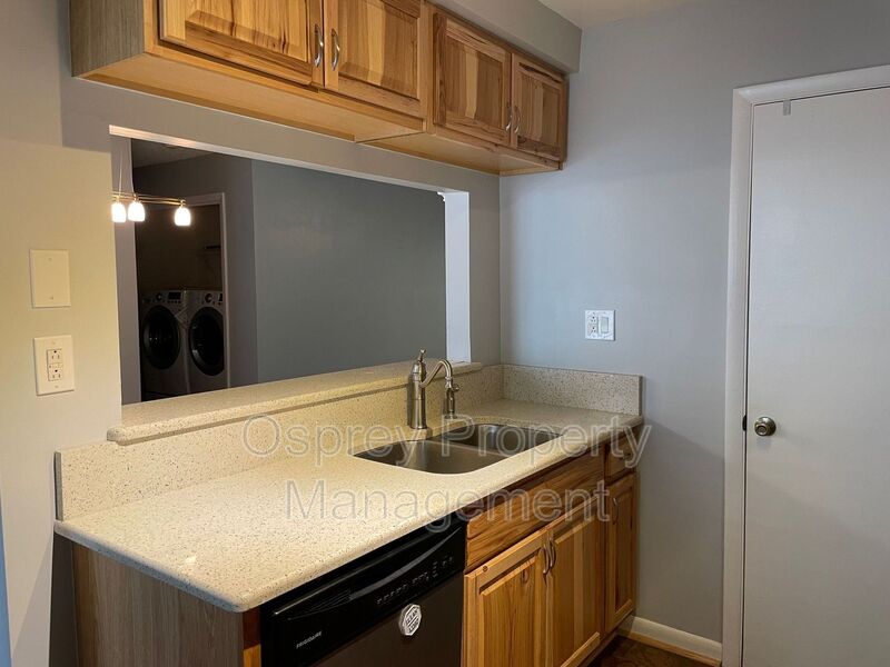 SEA POINTE CONDOMINIUM - Photo 12