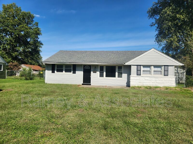 Louisville House: 5313 Citation Road