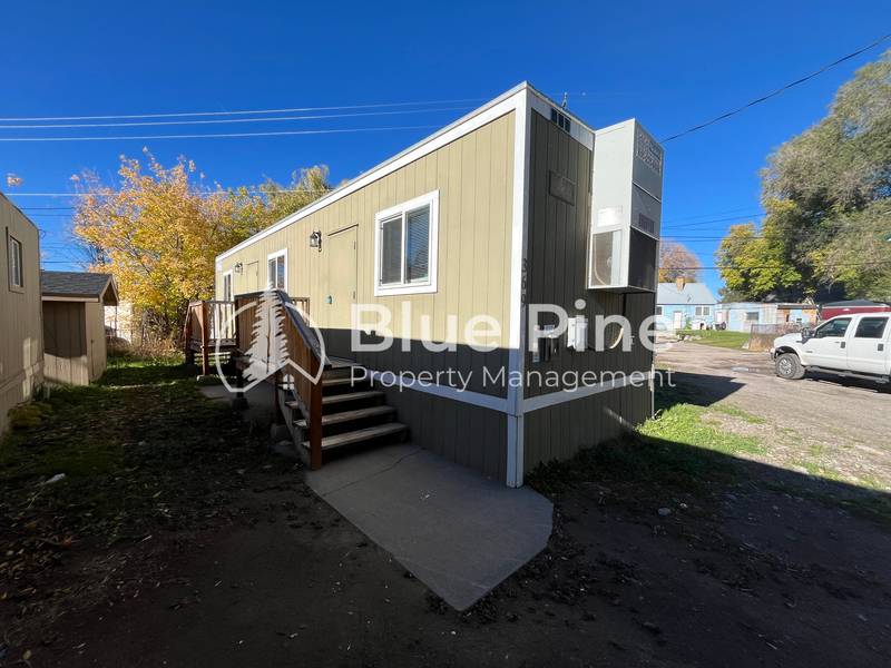 Idaho Falls House: 369 Gladstone Street