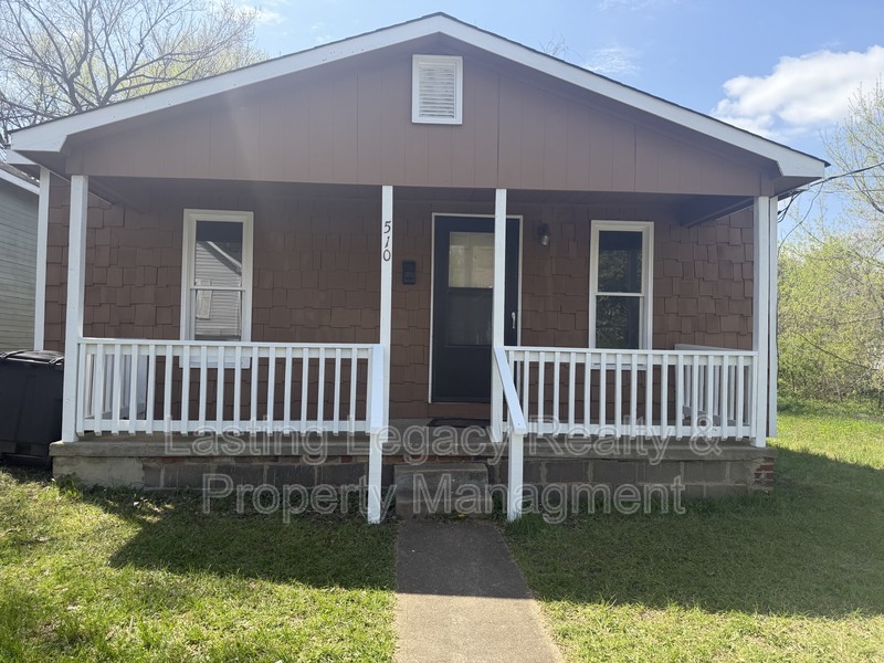 Winston Salem House: 510 alexander