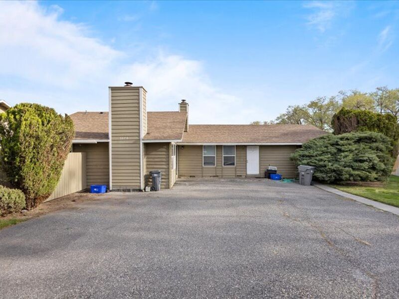 Kennewick Condo: 3276 W. 9th Ct.