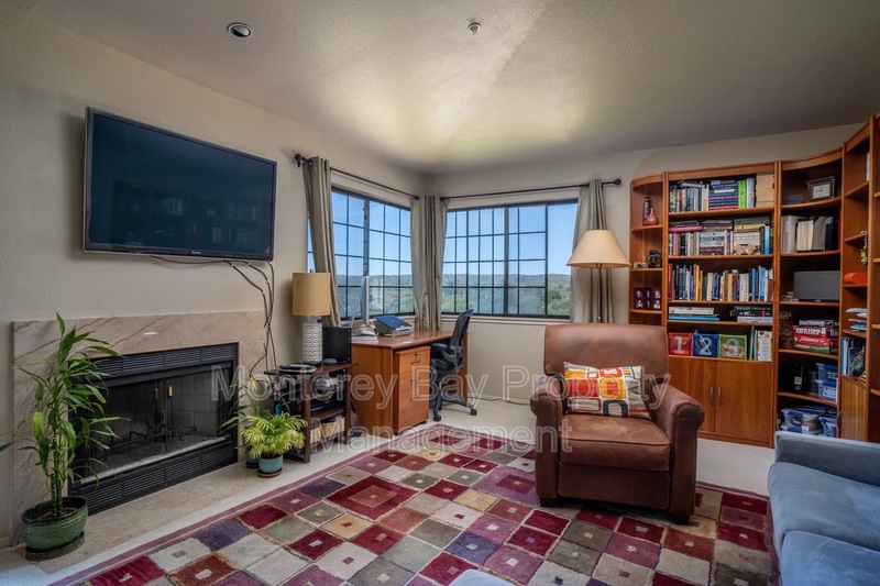 Monterey Condo: 612 Pheasant Ridge Rd.