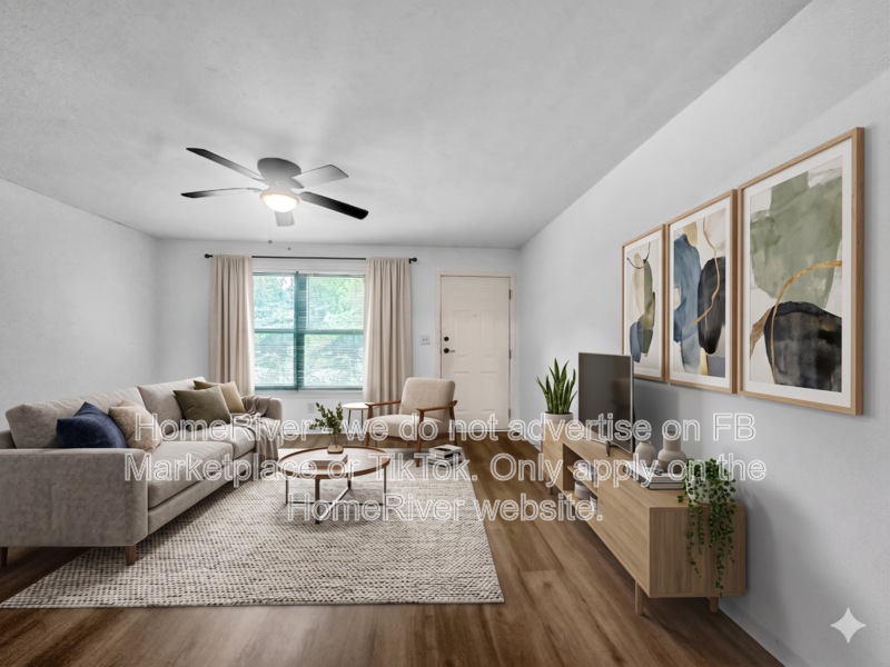 Forest Park Condo: 573 Evergreen Ter