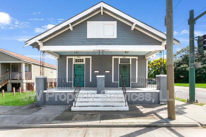 New Orleans House: 1503 Desire St.