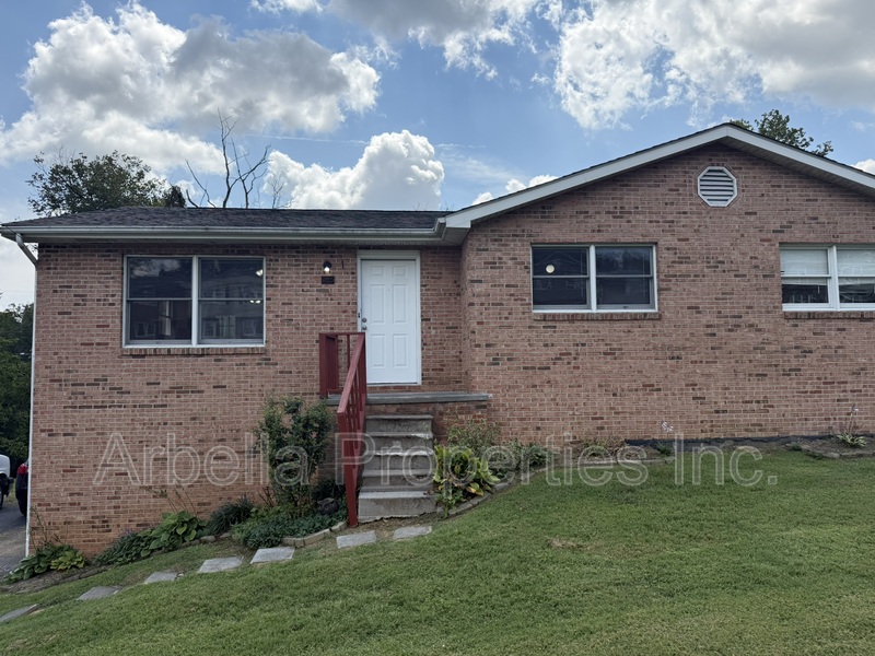 Kingsport Condo: 905 Kendrick Creek Rd