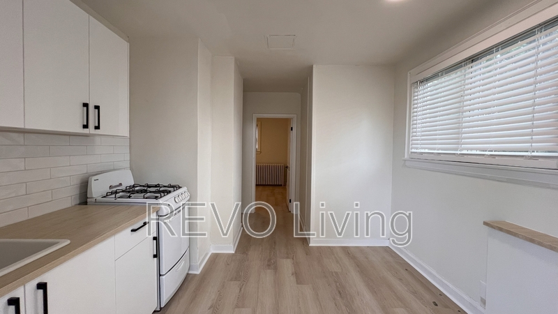 St. Catharines Condo: 131 Vine Street