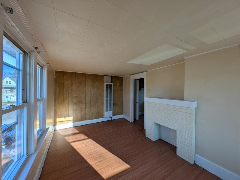 Buffalo Condo: 373 Esser St., Apt #4