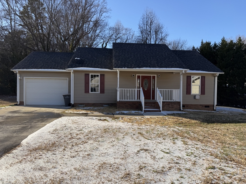 Kannapolis House: 250 Summerpine Place