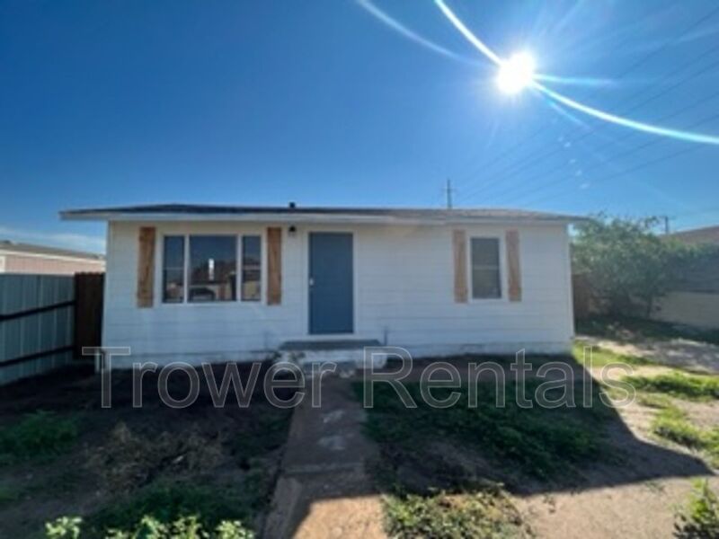 Odessa House: 219 Fitch