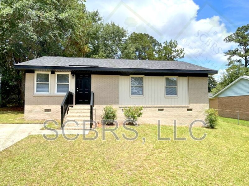 Columbia House: 3612 Kelford Drive
