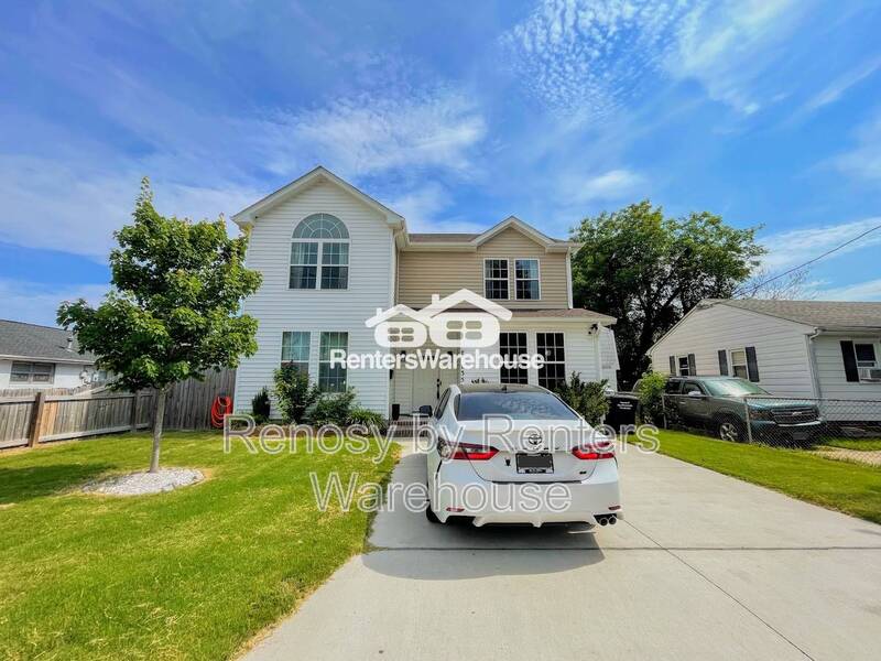 Portsmouth House: 135 Cushing Street