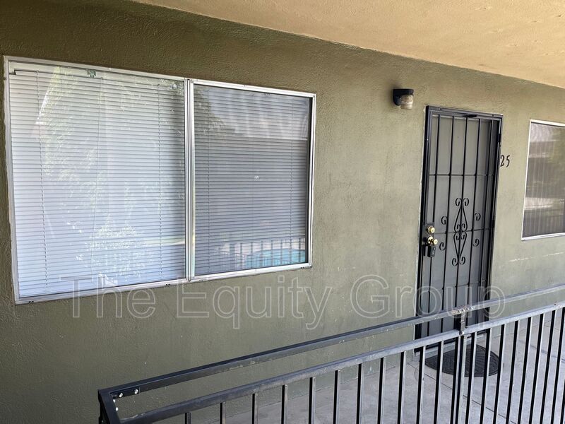 Porterville Condo: 554 W Morton Ave